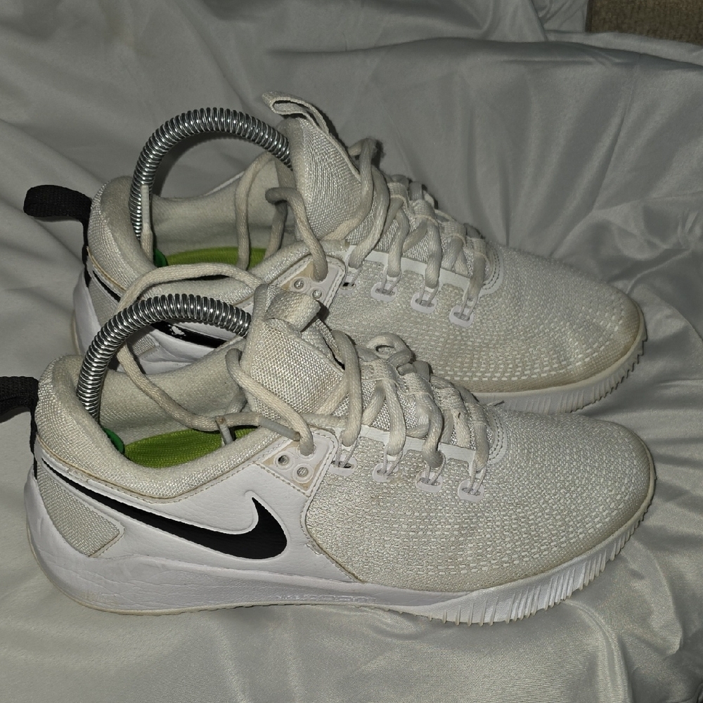Nike Cream Athletic Sneakers - Picture 2 of 6